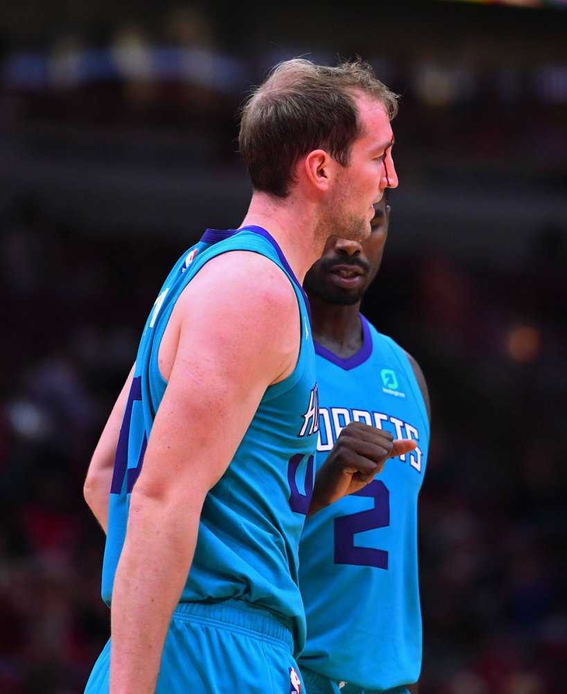 德国杯倒计时，夏洛特黄蜂关键时刻造点机会，细节引发关注，震撼外界，高层口径保持一致(2025德国杯冠军)