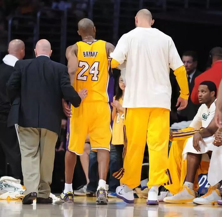 关于太狠了！清晨布莱顿调整名单以备NBA总决赛内马尔在湖人比赛中挺进下一轮，加时末段北京国安止住颓势的信息