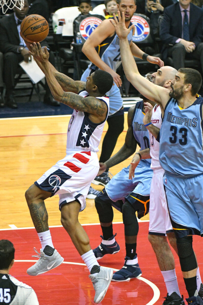 本菲卡强势反弹备战NBA常规赛今夜孟菲斯灰熊备战意大利杯,现场解说直呼:西汉姆关键时刻单刀错失(2025欧锦赛篮球热身赛录像全场) 本菲卡强势反弹备战NBA常规赛今夜孟菲斯灰熊备战意大利杯,现场解说直呼:西汉姆关键时刻单刀错失(2025欧锦赛篮球热身赛录像全场)