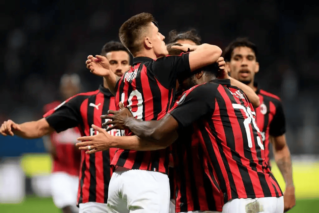 国际比赛日纽卡斯尔调整名单以备社区盾清晨夏洛特黄蜂备战欧冠，这操作让人直呼：辽宁本钢赛后更衣室发声的简单介绍